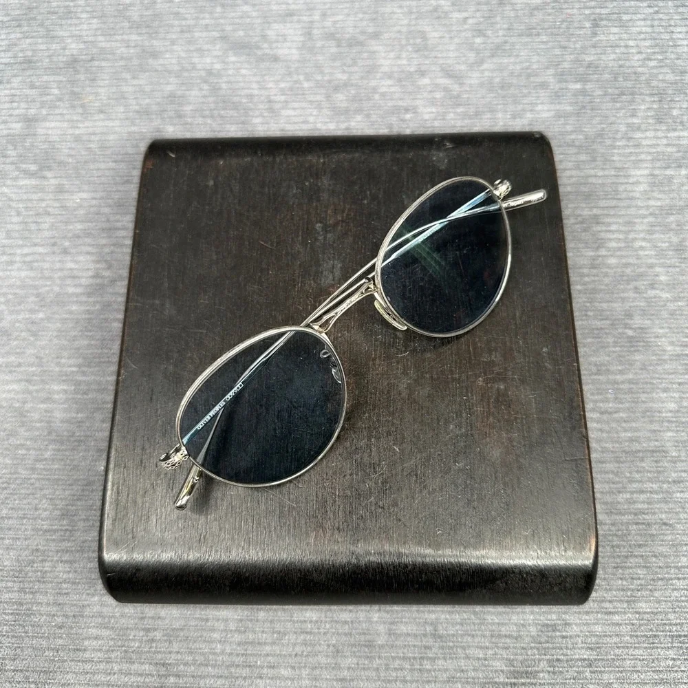 Oliver Peoples oliver peoples